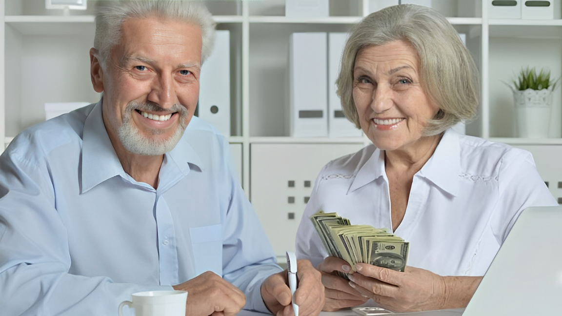 Eligible Seniors Over 62: How to Get a Payment Increase Now?