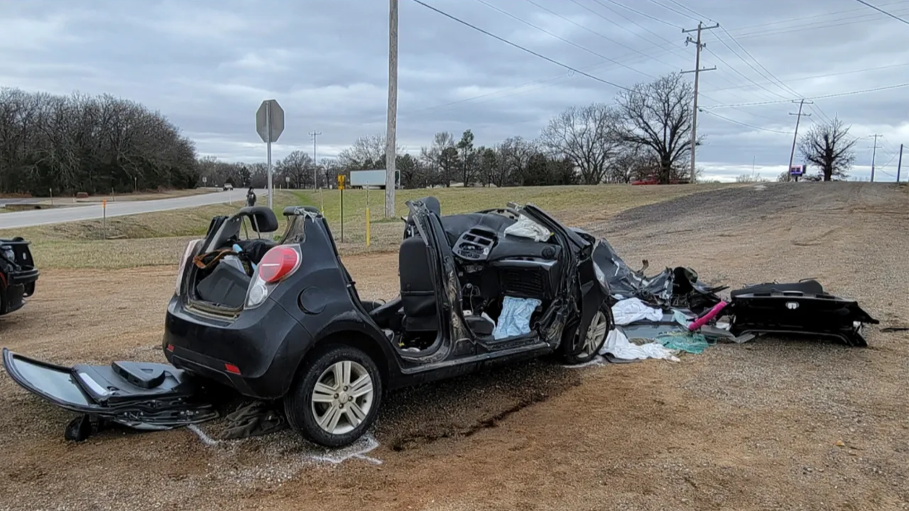 Phoenix Woman Dies in Missouri Motorcycle Crash, Police Searching for Vehicle Involved in Fatal Accident